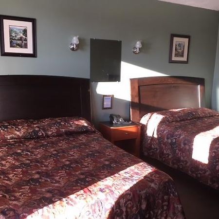 Modern Motel Thunder Bay Esterno foto